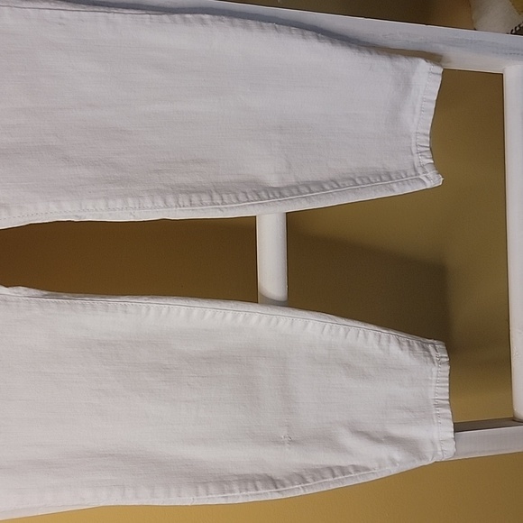 White Skinny Leg Jean Nine West Size 10 - Picture 3 of 6